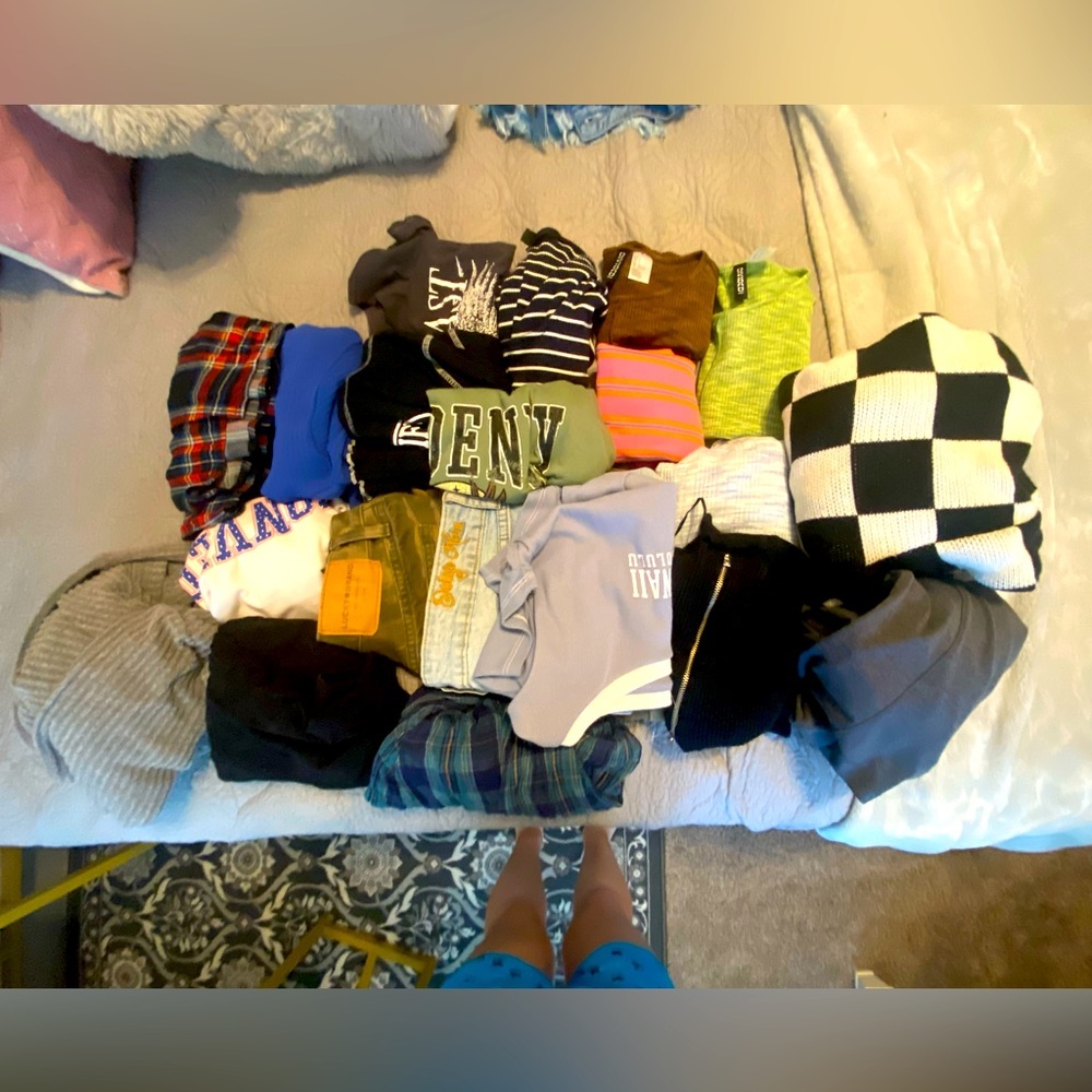 20 TRENDY TEEN CLOTHES BUNDLE!! CHECK DESCRIPTION!! 💕💕